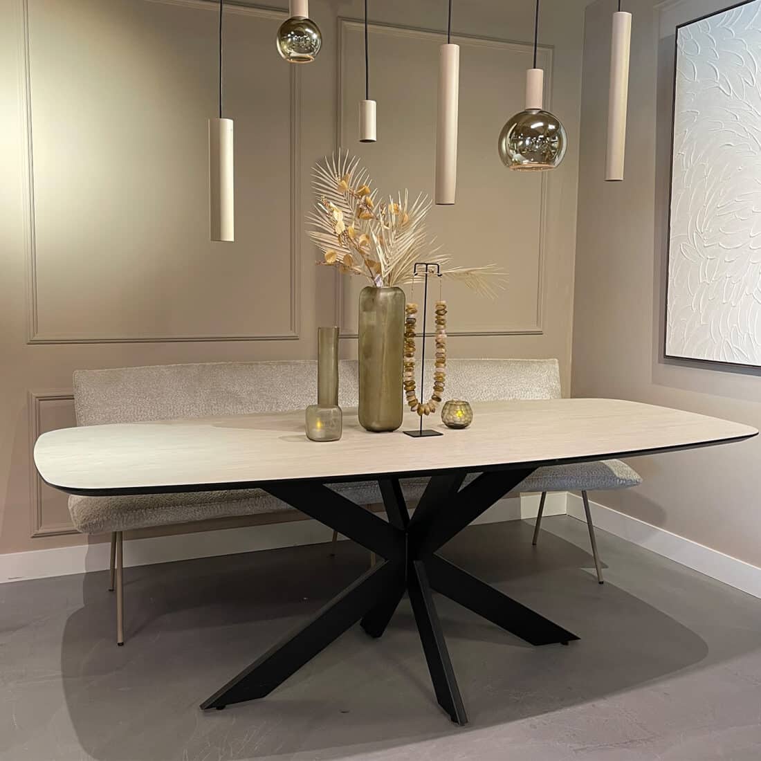 Eettafel Emma deens ovaal Eettafel Emma deens ovaal